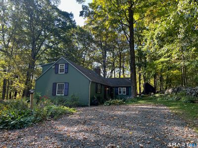 17 New Preston Hill Road
