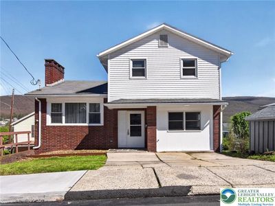 Property at 2 E Center St, Nesquehoning, PA