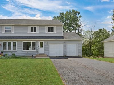 Property at 492 Donin Dr, Antioch, IL