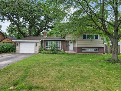 Property at 145 Dole Ave, Crystal Lake, IL