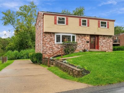 7 Cameron Dr