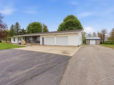 3751 N Mackinaw Rd