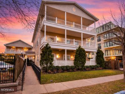 508 Monroe Avenue #202