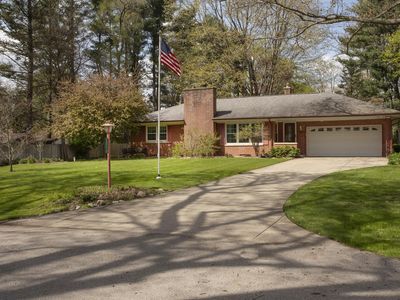 20215 Lark Dr