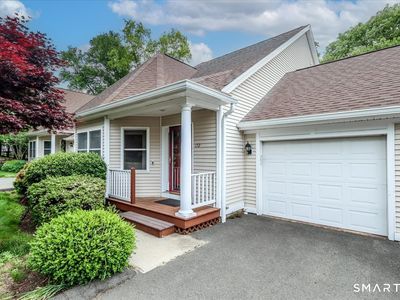 172 Summerfield Gardens #172