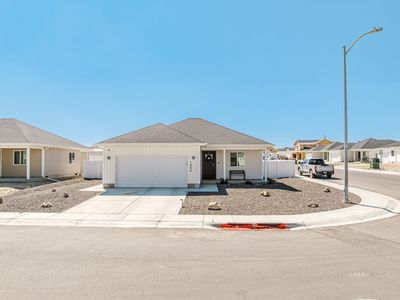 1486 Daisy Dr