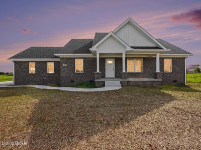 106 Woodford Dr
