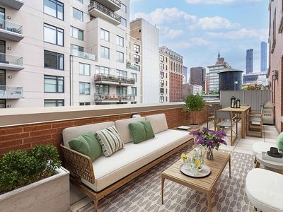 125 W 22nd St APT 10A