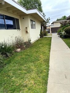 7596 Fillmore Dr