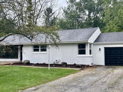 5225 Tuckaway DRIVE