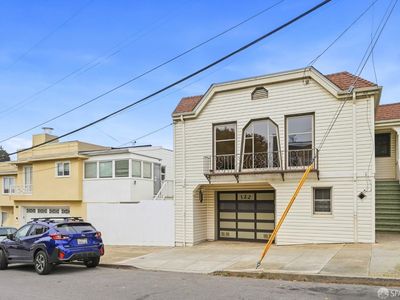 122 Theresa St
