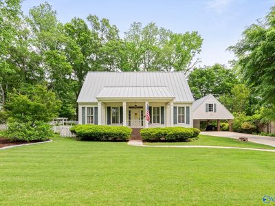 Property at 111 Tanglewood Dr, Moulton, AL
