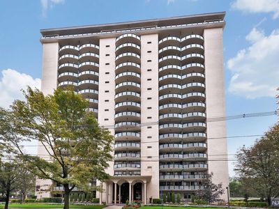 Property at 125 Prospect Ave #18J, Hackensack, NJ