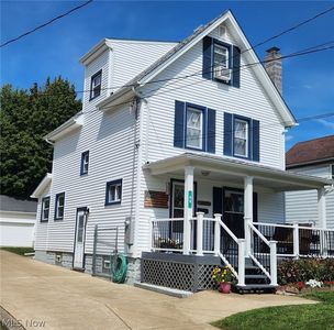 80 Smithsonian St