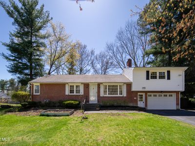 141 Birchwood Drive