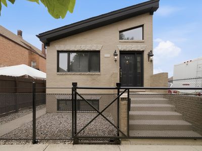 Property at 4550 S McDowell Ave, Chicago, IL