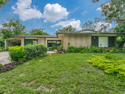 111 NOBHILL DR
