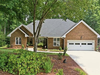 706 Greyrock Rd