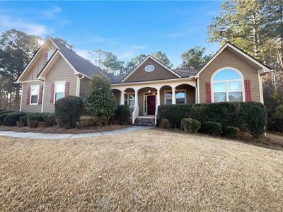 212 Westwind Dr