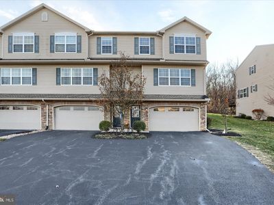 152 Old Schoolhouse Ln