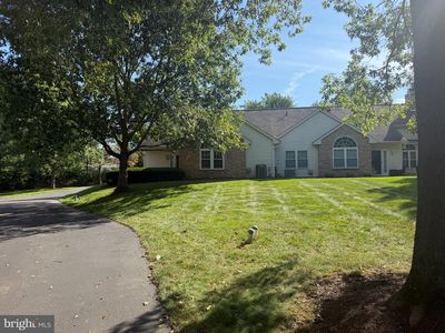 120 Cotswold Ct