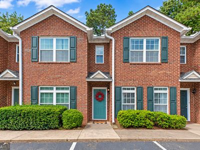 637 Huntington Rd APT C2