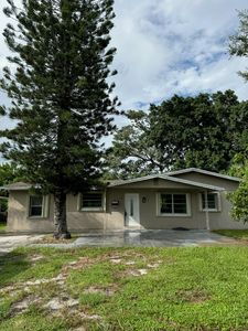 913 NW 10th Terrace