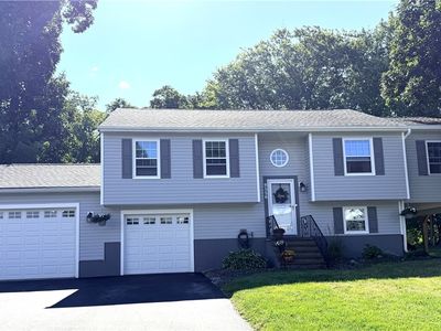 Property at 9556 Bantry Ln, Brewerton, NY