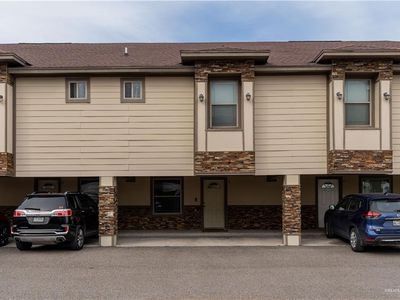 1500 Hummingbird Ct APT 3