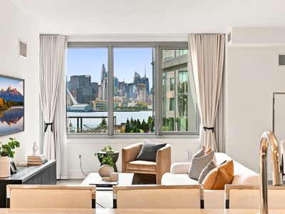9 Avenue At Port Imperial Unit 413