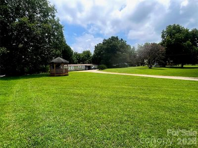 109 Ray Dawn Ln
