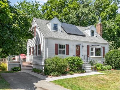7 Curve St