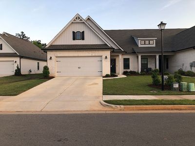6015 Gardner Maples Dr