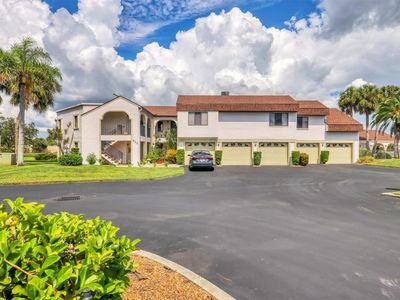 822 Capri Isles Blvd APT 210