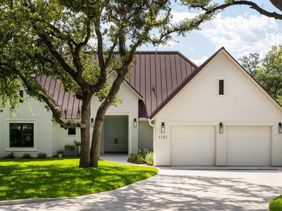 1131 N Shorewood Dr.