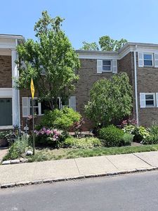 44 Judson St APT 10A