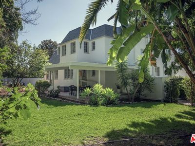 1917 Eden Ave