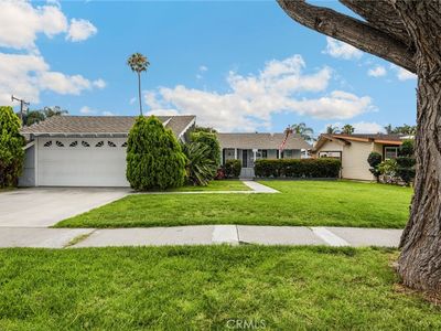 7855 Gardenia Dr