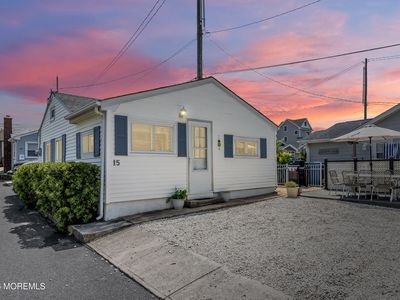 15 E Bayberry Way