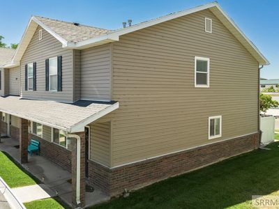 414 Pheasant Ridge Dr APT D