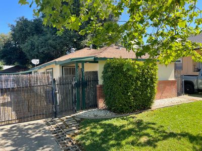 3873 7th Ave