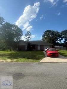 33 Kenny Dr