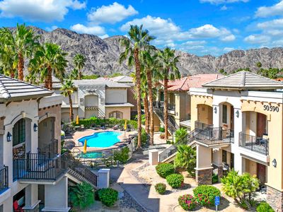 Property at 50610 Santa Rosa Plz APT 8, La Quinta, CA