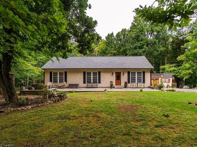1627 Wendy Ln