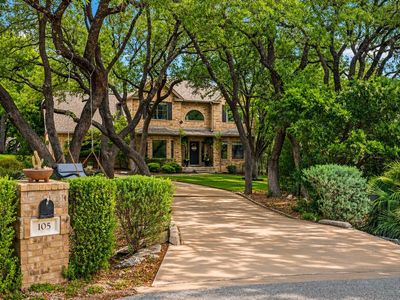 Property at 105 Mango Ct, Lakeway, TX