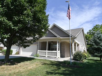 1305 Redstone Dr