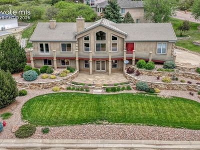 290 Lariat Ln