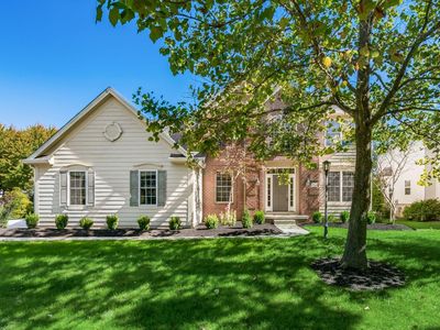 8066 Summerhouse Dr W