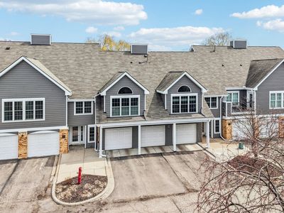 6145 Chasewood Pkwy APT 202