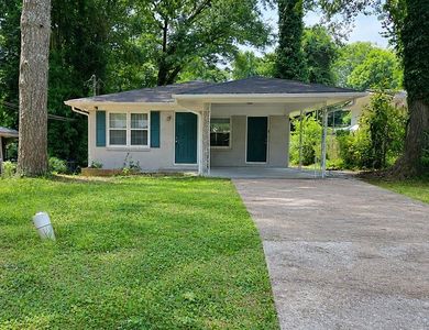 1962 Pine Oak Dr SW